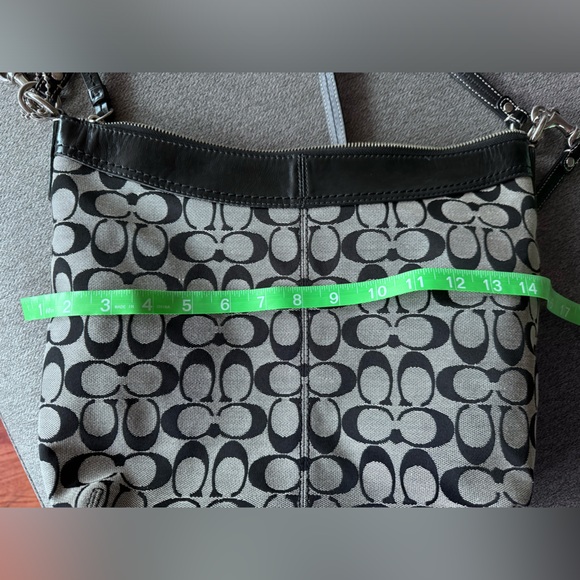 COACH Jacquard Signature Pleated Hobo Bag - Picture 5 of 9